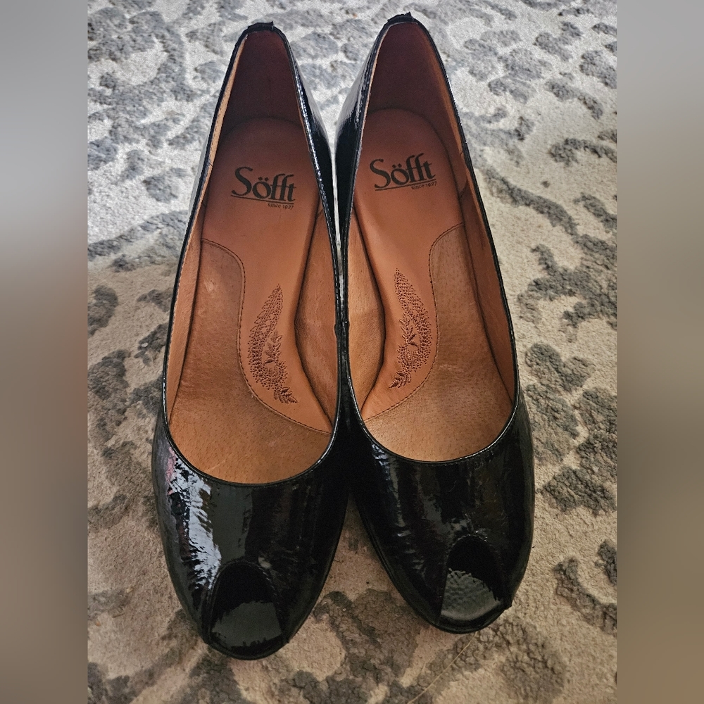 Black Söfft Heels